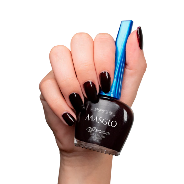 MASGLO Esmalte Tradicional Cremoso Sangre Toro 13,5 ml